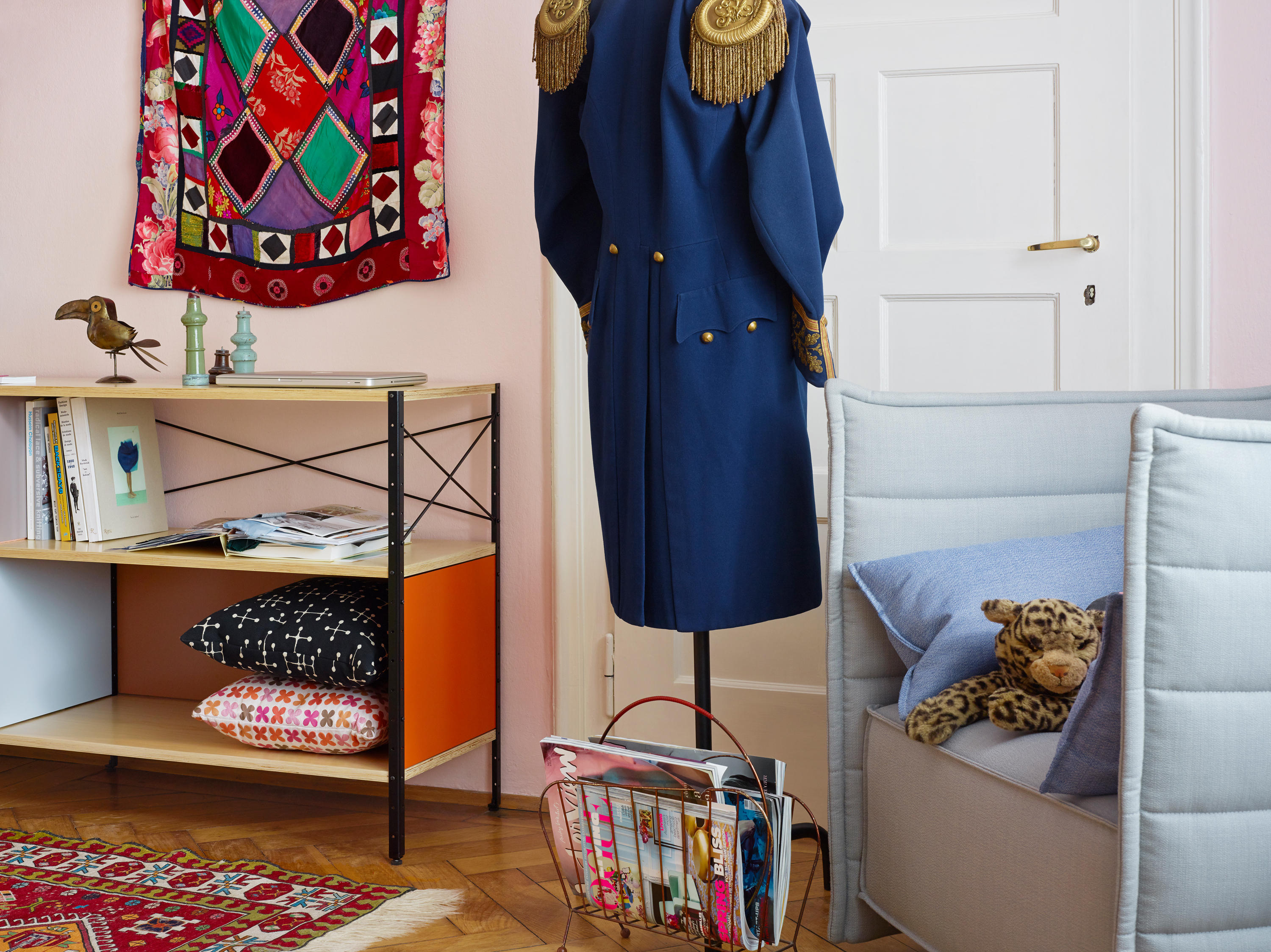 华体会体育官方在线官网 - 储物|储物柜|办公家具|华体会体育官方在线官网家具|伊姆斯储物柜